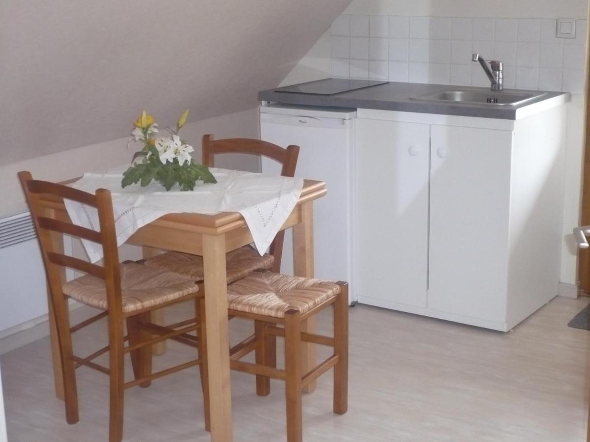 Chambre D'Hote Equipee En Studio Molliens-Dreuil Ngoại thất bức ảnh
